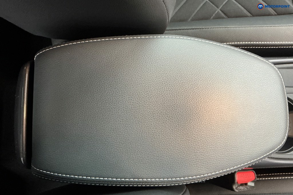 Nissan Juke Tekna Automatic Petrol SUV - Stock Number (1616576) - 17th supplementary image