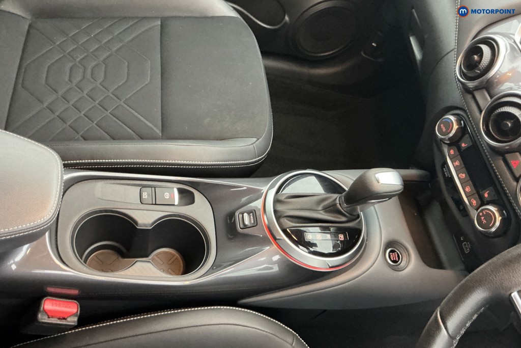 Nissan Juke Tekna Automatic Petrol SUV - Stock Number (1616576) - 22nd supplementary image