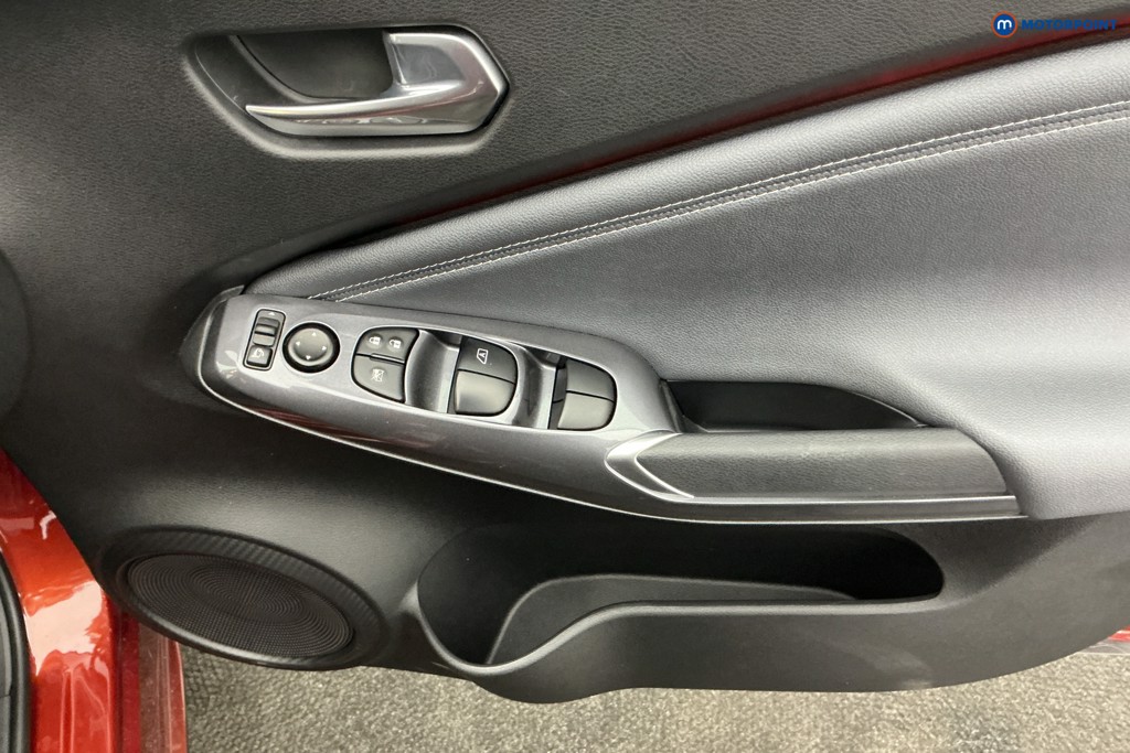 Nissan Juke Tekna Automatic Petrol SUV - Stock Number (1616576) - 28th supplementary image