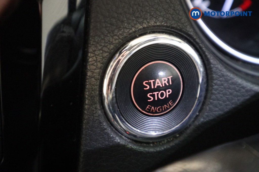 Nissan Qashqai Tekna Automatic Petrol SUV - Stock Number (1617954) - 6th supplementary image