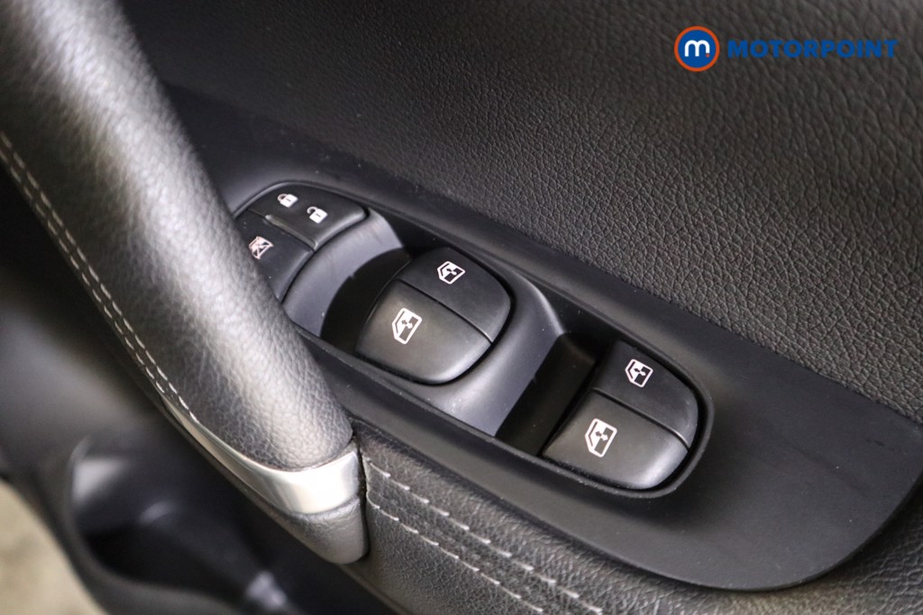 Nissan Qashqai Tekna Automatic Petrol SUV - Stock Number (1617954) - 17th supplementary image