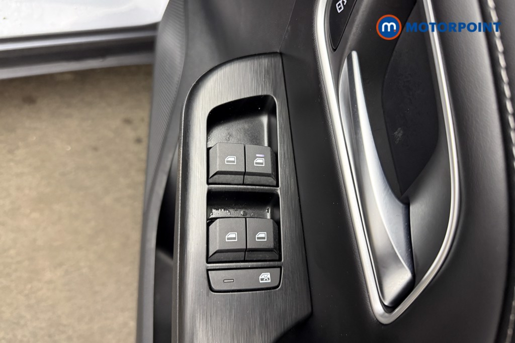 Mg Motor Uk ZS Trophy Automatic Petrol-Electric Hybrid SUV - Stock Number (1618263) - 23rd supplementary image