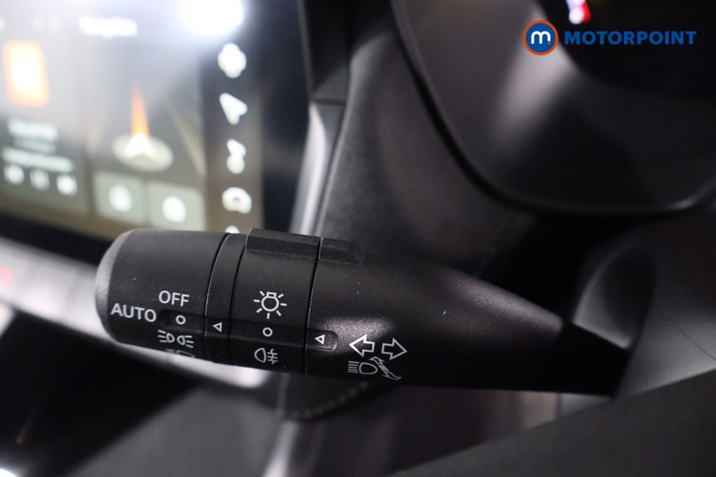 Mg Motor Uk ZS Trophy Automatic Petrol-Electric Hybrid SUV - Stock Number (1618519) - 14th supplementary image