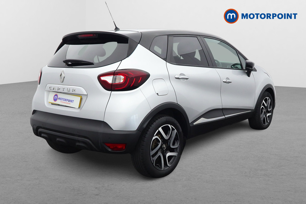 Renault Captur Iconic Automatic Petrol SUV - Stock Number (1619334) - Drivers side rear corner