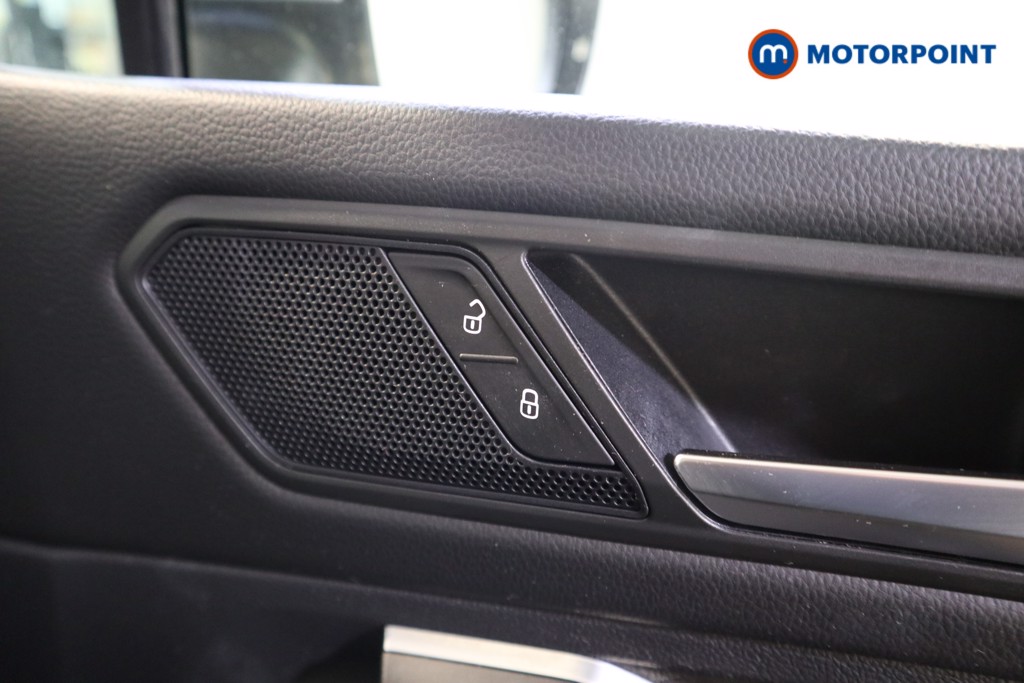 Volkswagen Tiguan Allspace Life Manual Petrol SUV - Stock Number (1619820) - 14th supplementary image