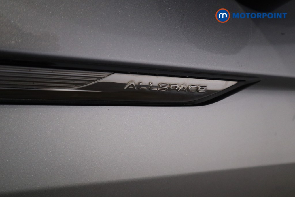 Volkswagen Tiguan Allspace Life Manual Petrol SUV - Stock Number (1619820) - 37th supplementary image