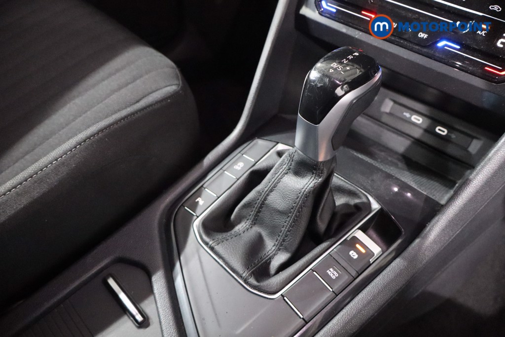 Volkswagen Tiguan Allspace Life Automatic Petrol SUV - Stock Number (1620159) - 22nd supplementary image
