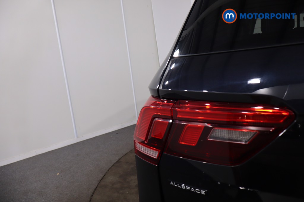 Volkswagen Tiguan Allspace Life Automatic Petrol SUV - Stock Number (1620159) - 39th supplementary image