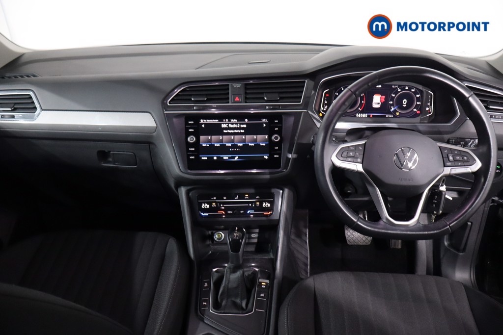 Volkswagen Tiguan Allspace Life Automatic Petrol SUV - Stock Number (1620159) - 1st supplementary image