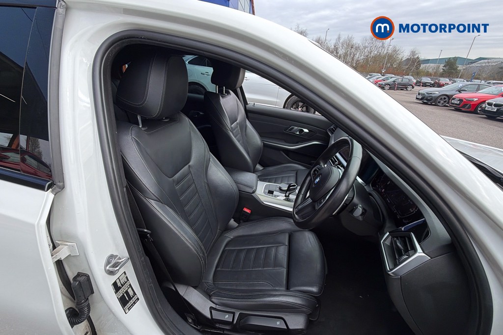 BMW 3 Series M Sport Automatic Petrol Saloon - Stock Number (1620532) - 22nd supplementary image