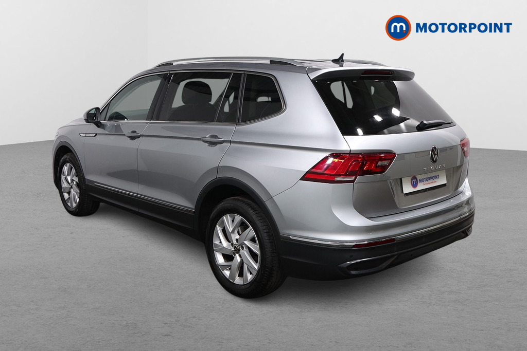 Volkswagen Tiguan Allspace Life Automatic Petrol SUV - Stock Number (1620899) - Passenger side rear corner
