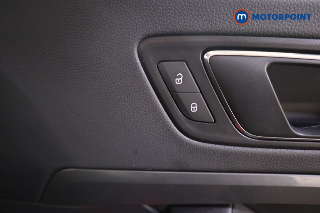 Seat Ateca Se L Manual Petrol SUV - Stock Number (1621098) - 14th supplementary image