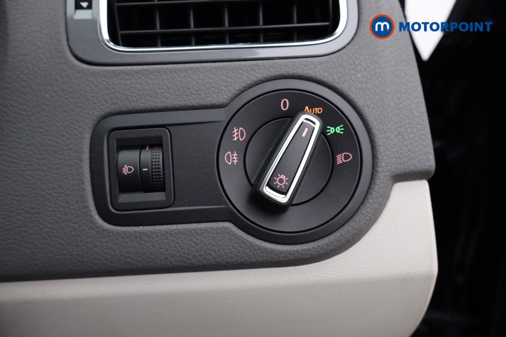 Volkswagen Polo Se Design Manual Petrol Hatchback - Stock Number (1621557) - 10th supplementary image