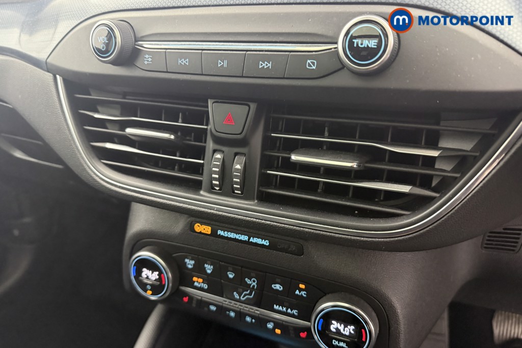 Ford Focus Active X Edition Manual Petrol Hatchback - Stock Number (1621667) - 3rd supplementary image