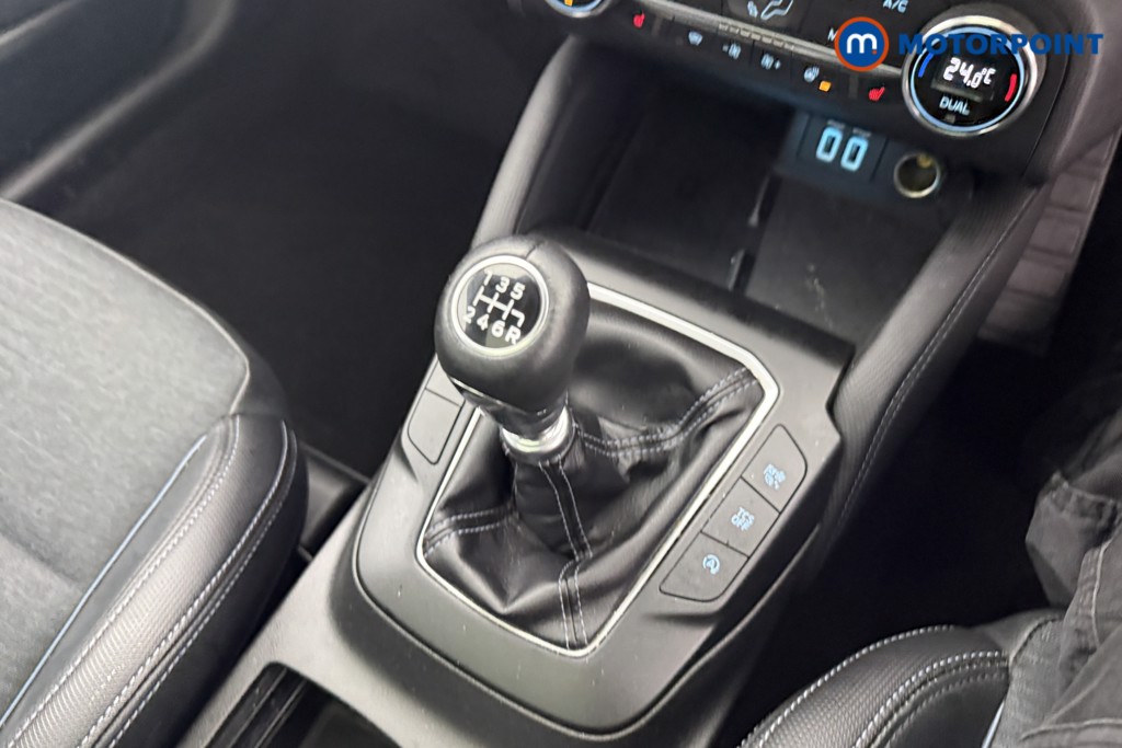 Ford Focus Active X Edition Manual Petrol Hatchback - Stock Number (1621667) - 4th supplementary image