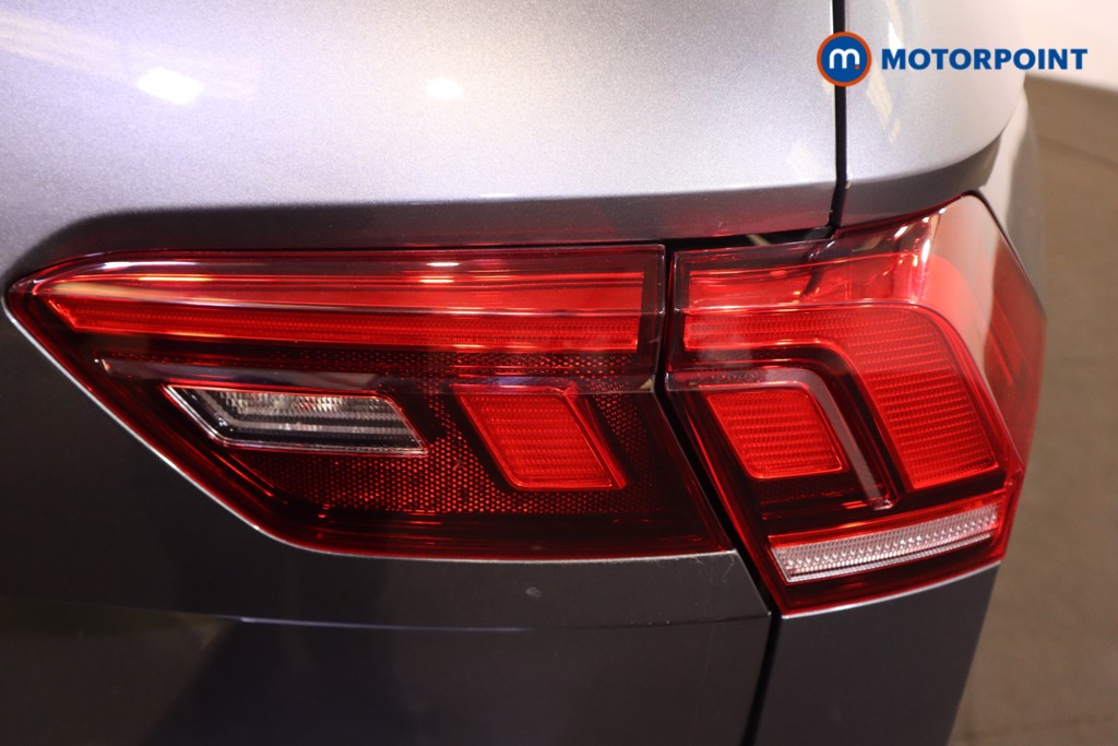 Volkswagen Tiguan Allspace Life Manual Petrol SUV - Stock Number (1622596) - 34th supplementary image