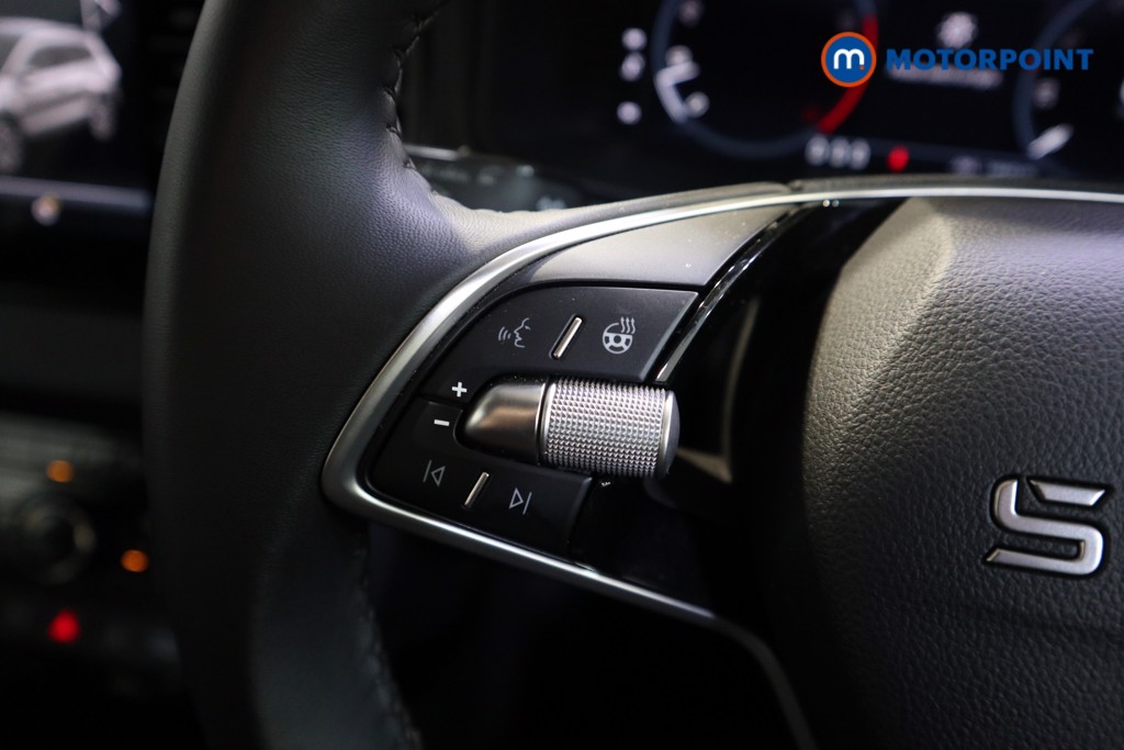 Skoda Karoq Se Edition Manual Petrol SUV - Stock Number (1622641) - 3rd supplementary image