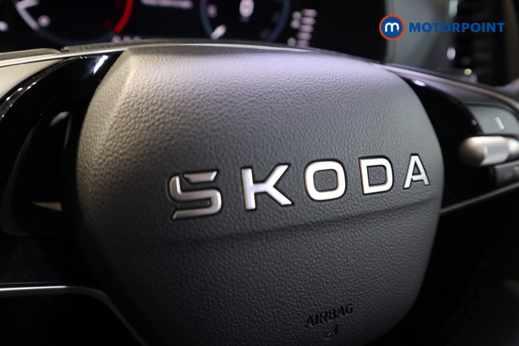 Skoda Karoq Se Edition Manual Petrol SUV - Stock Number (1622641) - 5th supplementary image