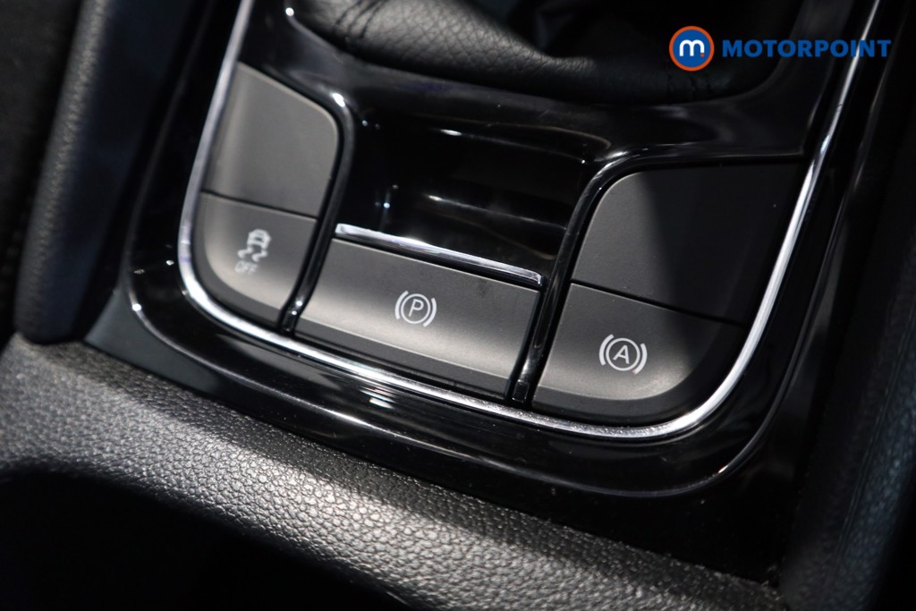 Skoda Karoq Se Edition Manual Petrol SUV - Stock Number (1622641) - 9th supplementary image