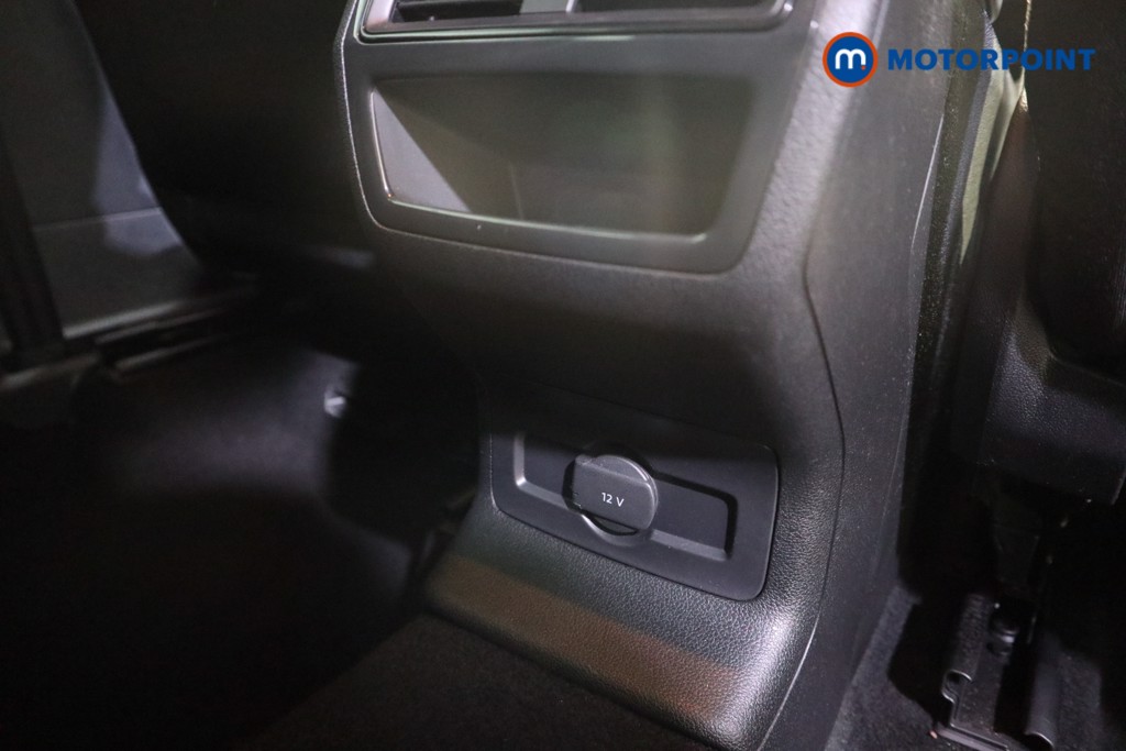 Skoda Karoq Se Edition Manual Petrol SUV - Stock Number (1622641) - 19th supplementary image