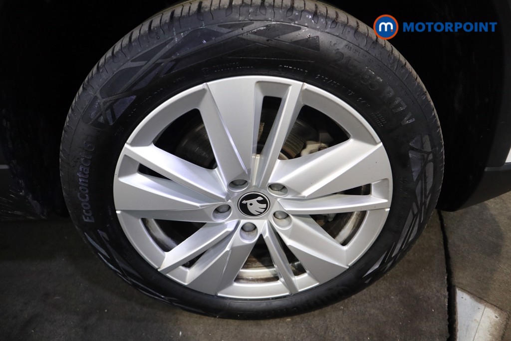 Skoda Karoq Se Edition Manual Petrol SUV - Stock Number (1622641) - 23rd supplementary image