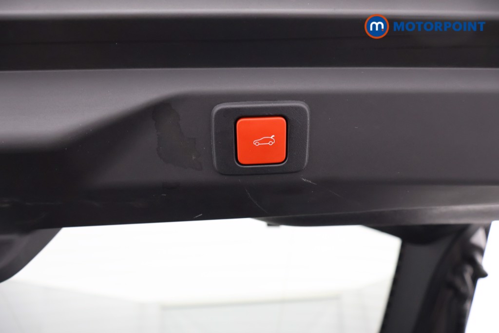 Peugeot 3008 GT Automatic Petrol SUV - Stock Number (1622662) - 28th supplementary image