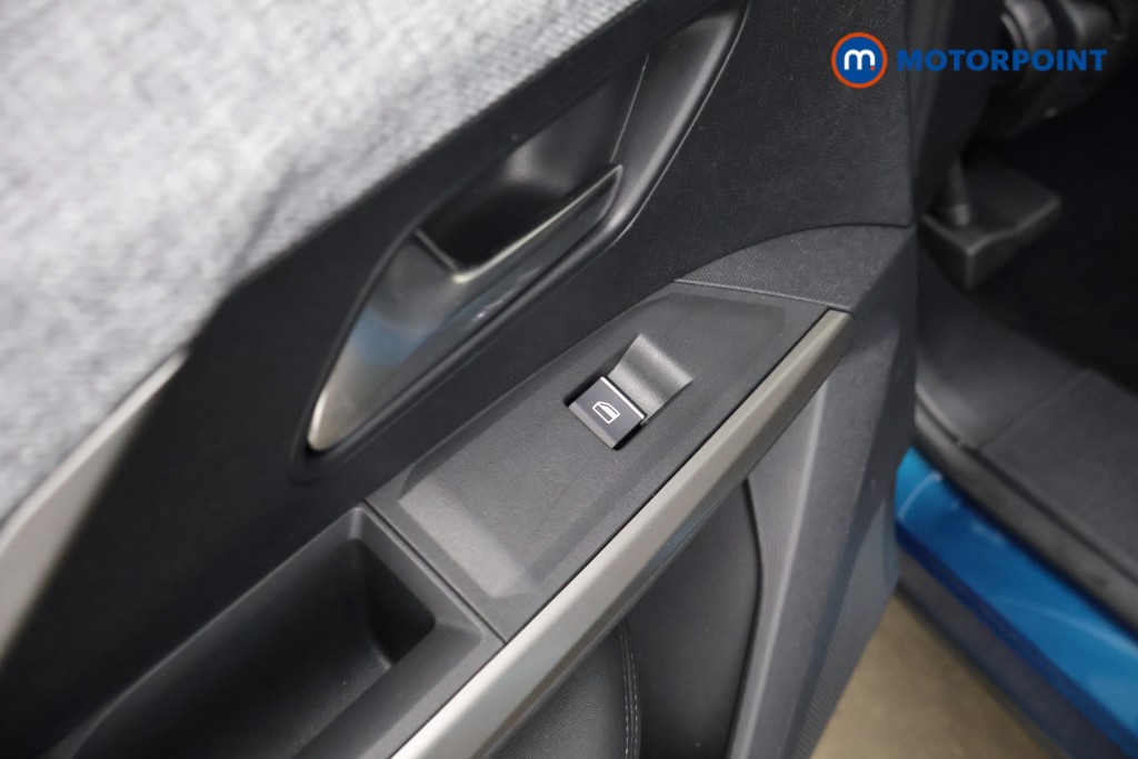 Peugeot 3008 GT Automatic Petrol SUV - Stock Number (1622662) - 31st supplementary image