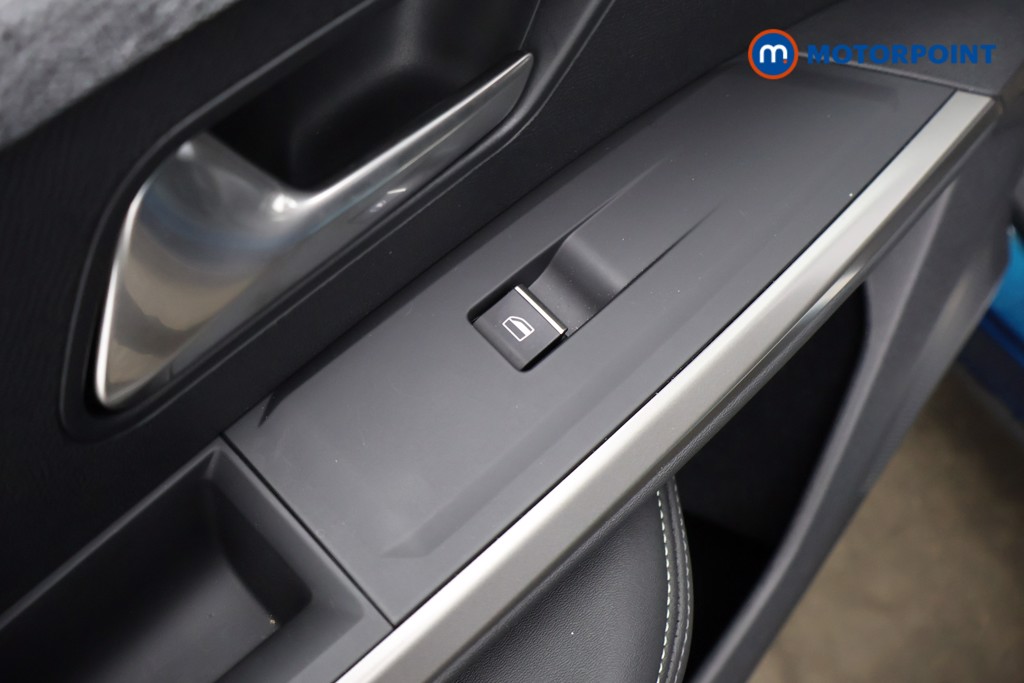 Peugeot 3008 GT Automatic Petrol SUV - Stock Number (1622662) - 33rd supplementary image