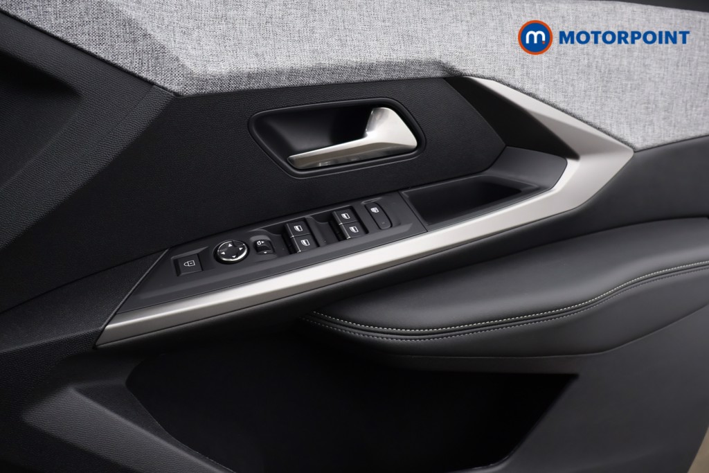 Peugeot 3008 GT Automatic Petrol SUV - Stock Number (1622684) - 9th supplementary image
