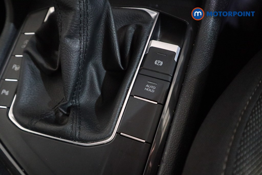 Volkswagen Tiguan Allspace Life Automatic Petrol SUV - Stock Number (1622867) - 9th supplementary image