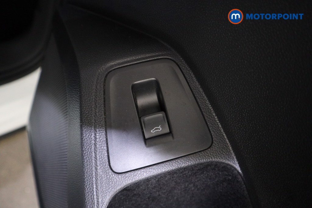 Volkswagen Tiguan Allspace Life Automatic Petrol SUV - Stock Number (1622867) - 14th supplementary image