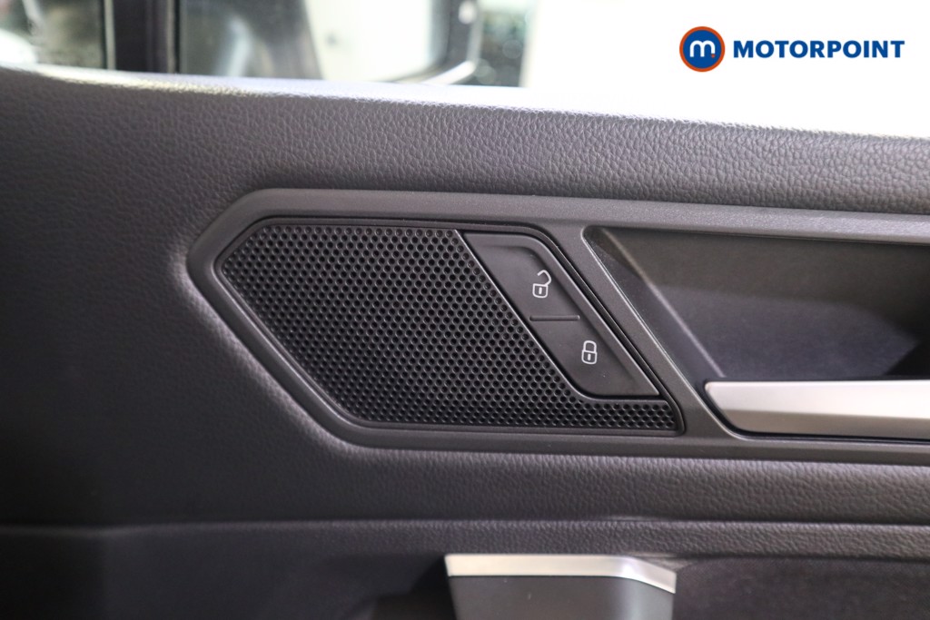 Volkswagen Tiguan Allspace Life Automatic Petrol SUV - Stock Number (1622867) - 16th supplementary image