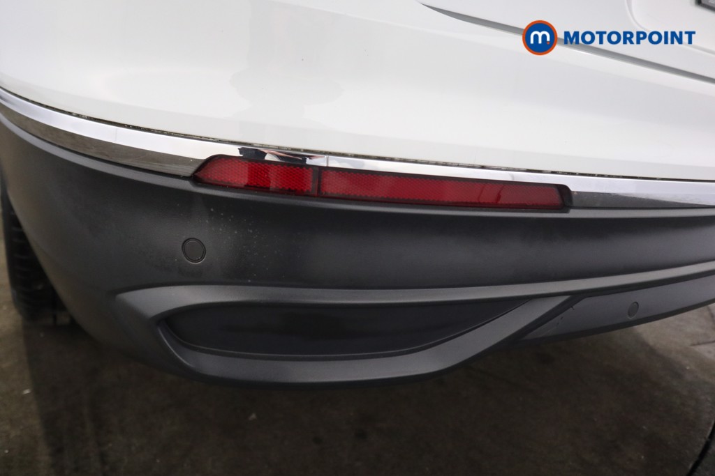 Volkswagen Tiguan Allspace Life Automatic Petrol SUV - Stock Number (1622867) - 29th supplementary image