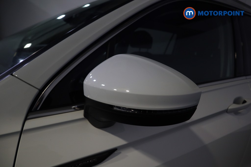 Volkswagen Tiguan Allspace Life Automatic Petrol SUV - Stock Number (1622867) - 37th supplementary image