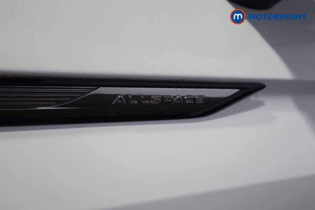 Volkswagen Tiguan Allspace Life Automatic Petrol SUV - Stock Number (1622867) - 38th supplementary image