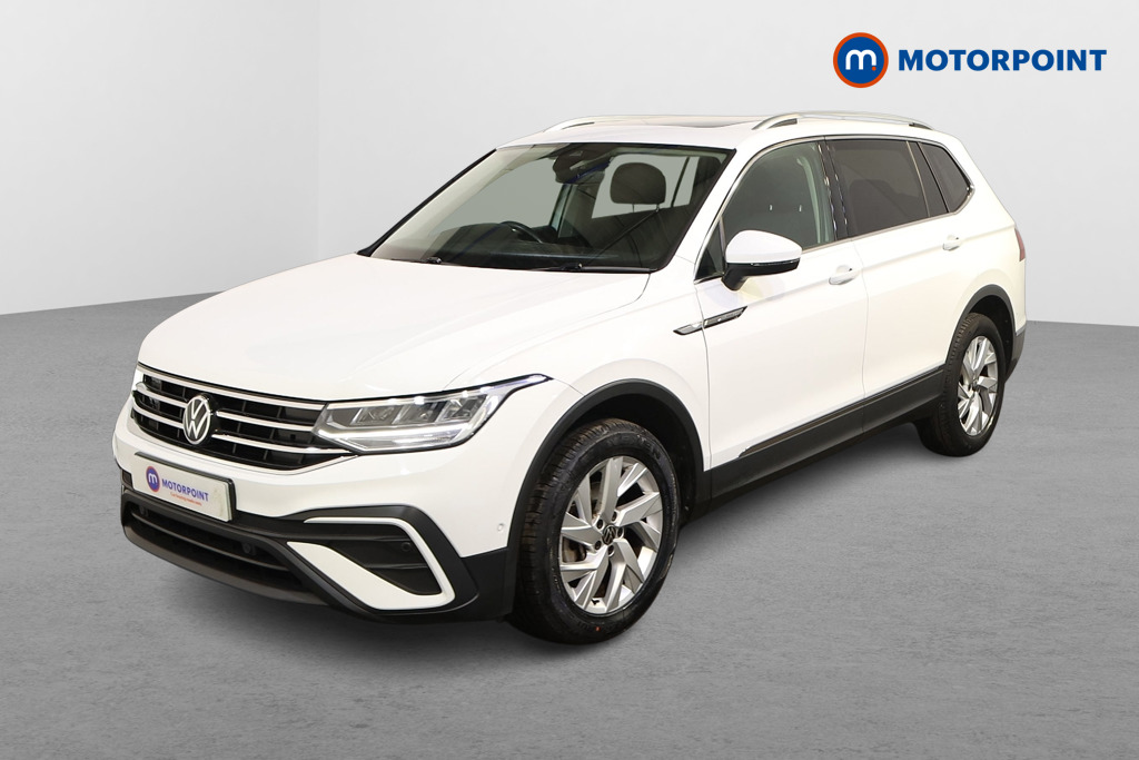 Volkswagen Tiguan Allspace Life Automatic Petrol SUV - Stock Number (1622867) - Passenger side front corner