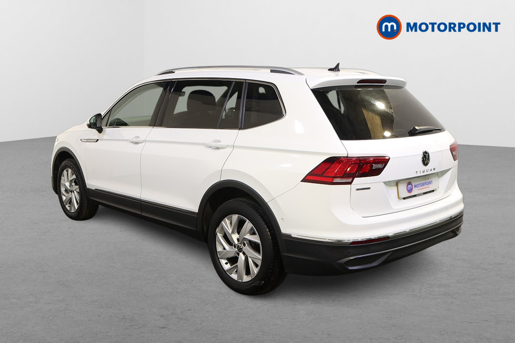 Volkswagen Tiguan Allspace Life Automatic Petrol SUV - Stock Number (1622867) - Passenger side rear corner