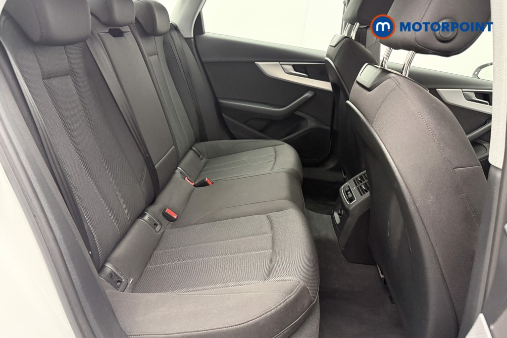 Audi A4 Technik Automatic Petrol Saloon - Stock Number (1622873) - 9th supplementary image