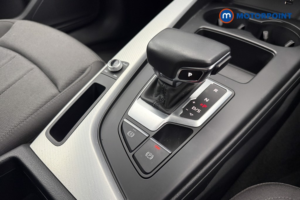 Audi A4 Technik Automatic Petrol Saloon - Stock Number (1622873) - 18th supplementary image