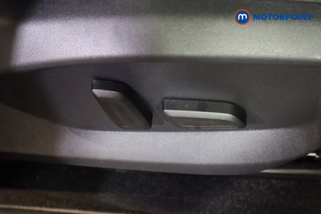 Mg Motor Uk HS SE Automatic Petrol-Electric Hybrid SUV - Stock Number (1622933) - 16th supplementary image