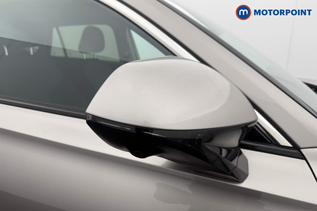 Mg Motor Uk HS SE Automatic Petrol-Electric Hybrid SUV - Stock Number (1623055) - 21st supplementary image