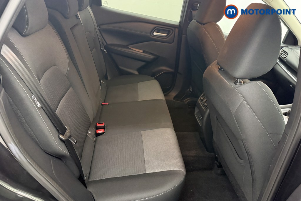 Nissan Qashqai N-Connecta Manual Petrol SUV - Stock Number (1623482) - 20th supplementary image