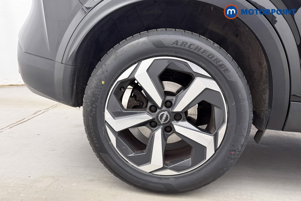 Nissan Qashqai N-Connecta Manual Petrol SUV - Stock Number (1623482) - 29th supplementary image