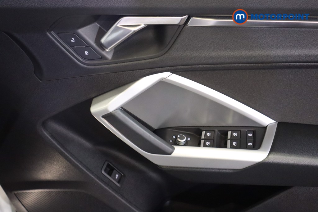 Audi Q3 Sport Manual Petrol SUV - Stock Number (1623511) - 14th supplementary image