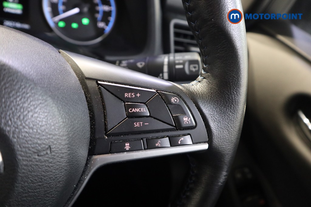 Nissan Leaf Acenta Automatic Electric Hatchback - Stock Number (1623608) - 4th supplementary image