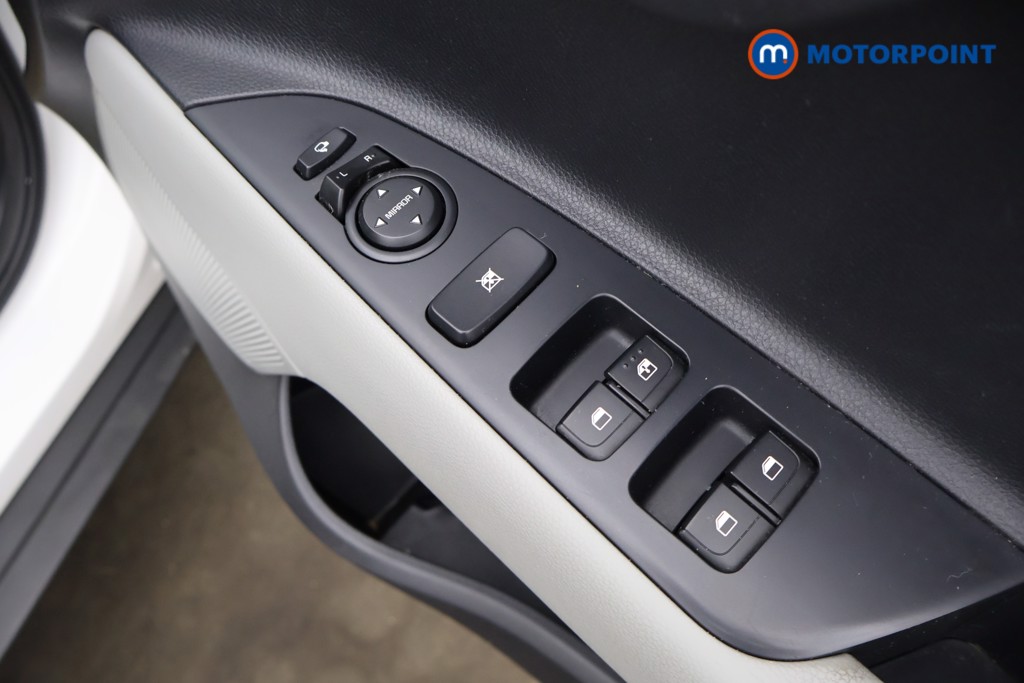 KIA Stonic 4 Manual Petrol SUV - Stock Number (1623644) - 18th supplementary image