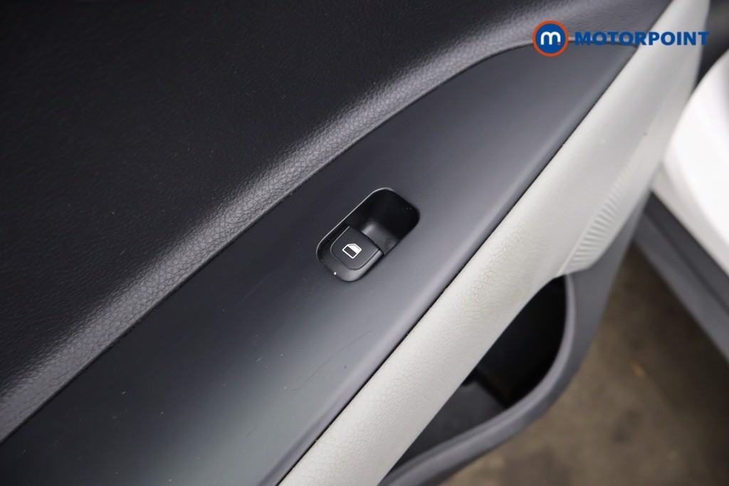 KIA Stonic 4 Manual Petrol SUV - Stock Number (1623644) - 29th supplementary image