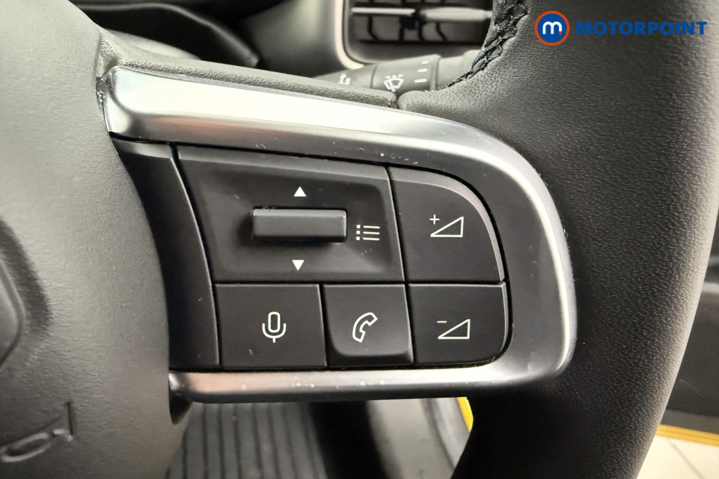 Jeep Avenger Summit Automatic Electric SUV - Stock Number (1623849) - 4th supplementary image