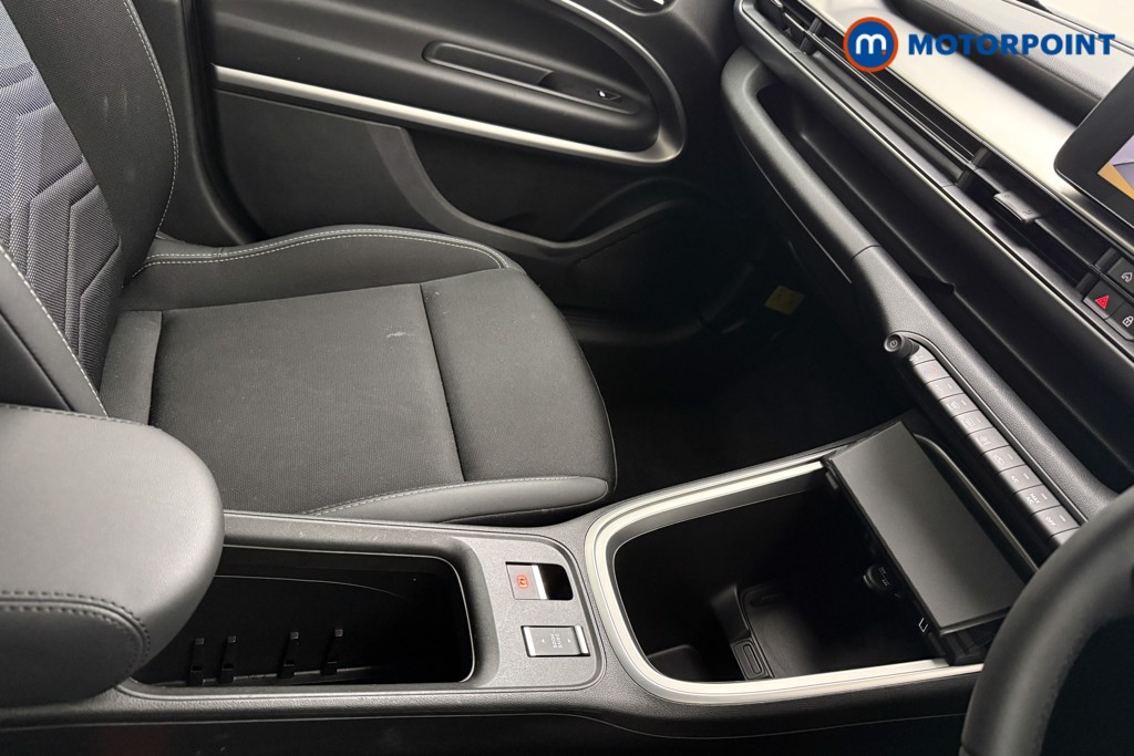 Jeep Avenger Summit Automatic Electric SUV - Stock Number (1623849) - 14th supplementary image