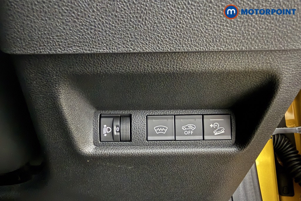 Jeep Avenger Summit Automatic Electric SUV - Stock Number (1623849) - 15th supplementary image